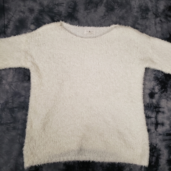 Lou & Grey White Fuzzy Soft Knit Warm Sweater - Picture 5 of 8